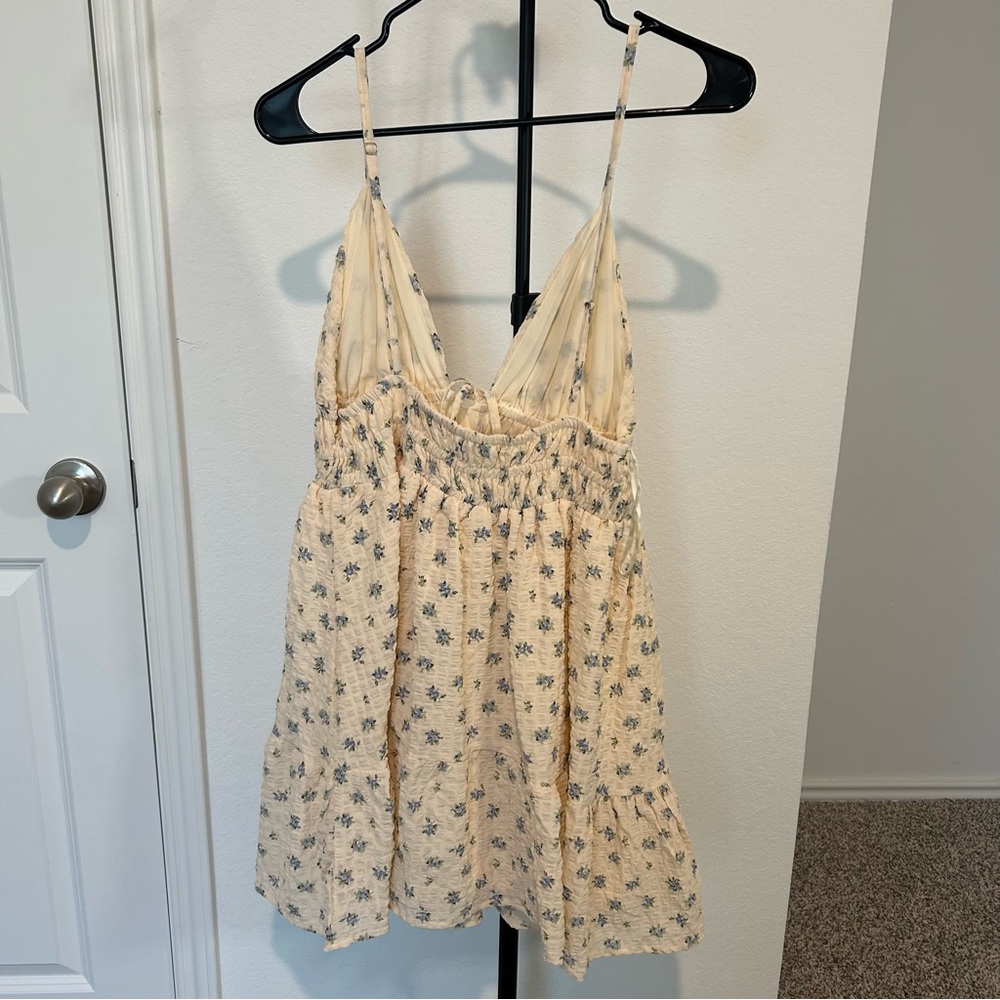 Aeropostale Floral Smocked Dress - Picture 6 of 6